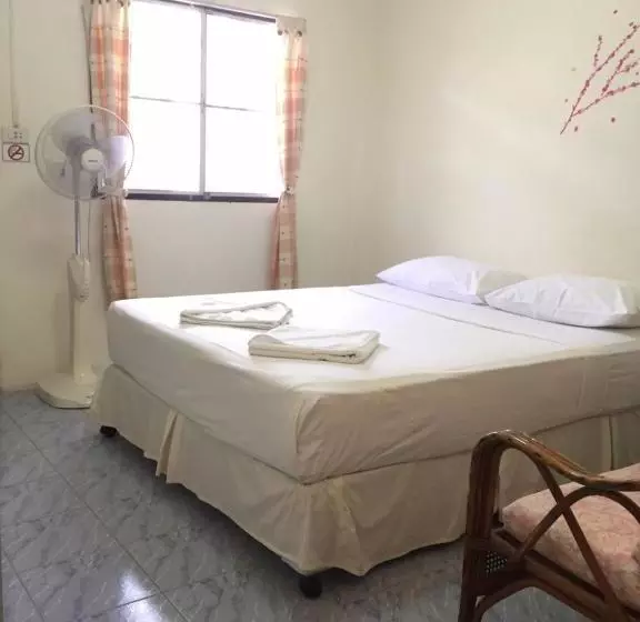 Fotos del hotel Baanrommai Resort:  13