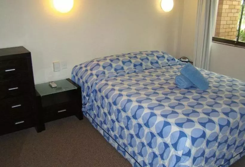 Fotos del hotel Noosa Yallambee Holiday Apartments:  2