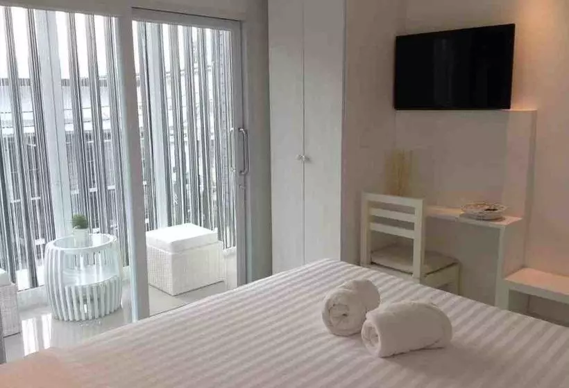 Fotos del hotel Time:  23