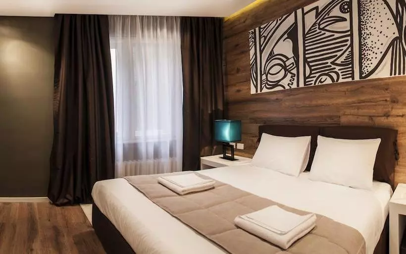 Fotos del hotel Eden Garden Suites:  14