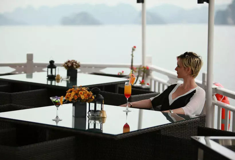 Fotos del hotel Halong Phoenix Cruiser:  10