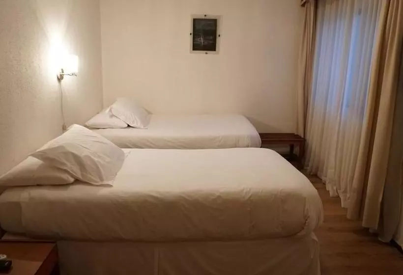 Fotos del hotel Castellano:  2