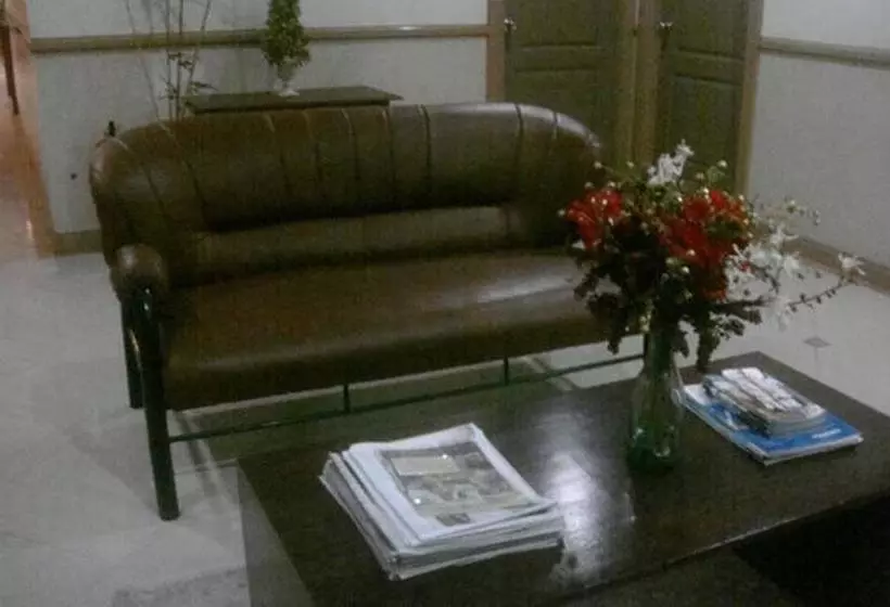 Fotos del hotel Balibago Villa:  9
