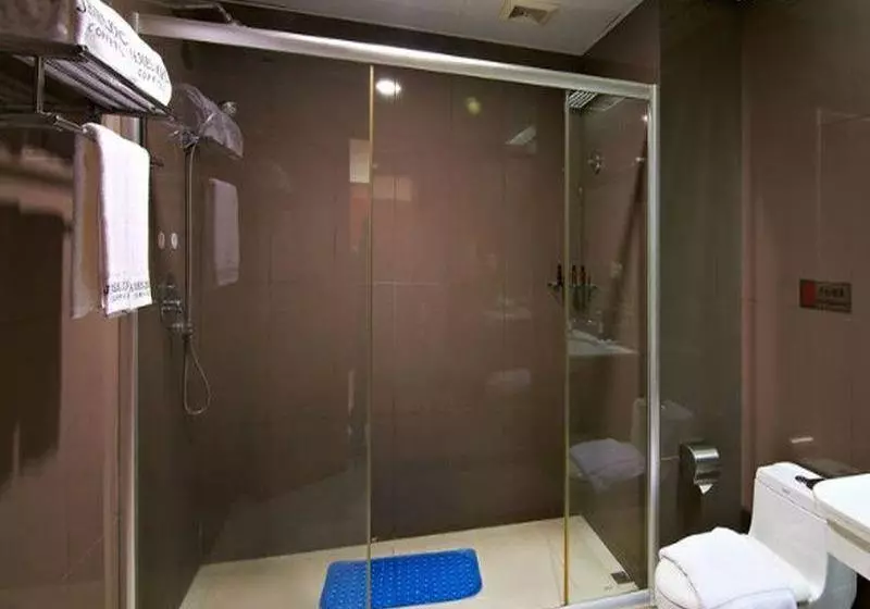Fotos del hotel James Joyce Coffetel Guangzhou Shijing City Plaza:  4