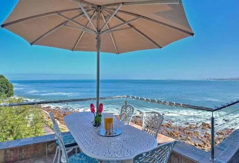 Fotos del hotel 185 Beach Road Villa And Apartments:  9
