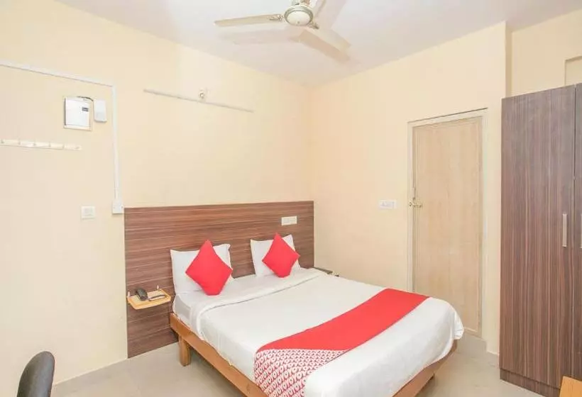 Fotos del hotel Sri Venkatadri Residency:  23