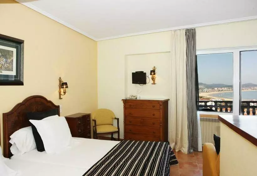 Fotos del hotel Gastronómico Risco Cantabria Experience:  12