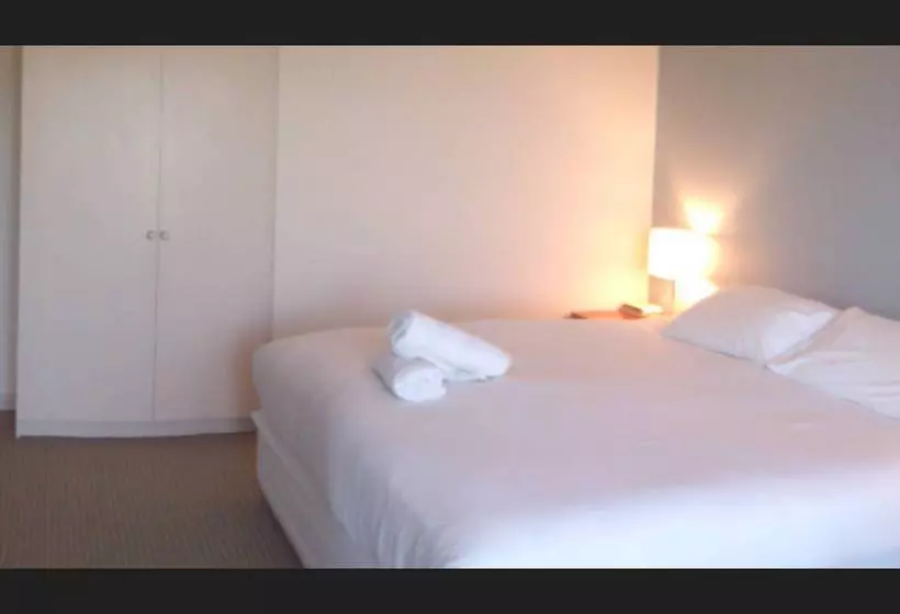 Fotos del hotel Sullivans Perth:  2