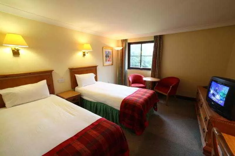 Premier Inn Newbury Town Centre South