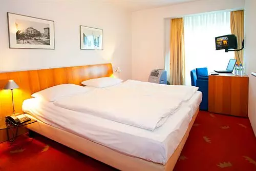 Fotos del hotel Prinzregent by Centro Basic:  9