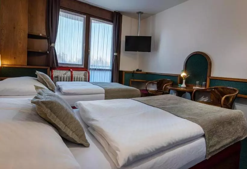 Fotos del hotel Poprad:  2