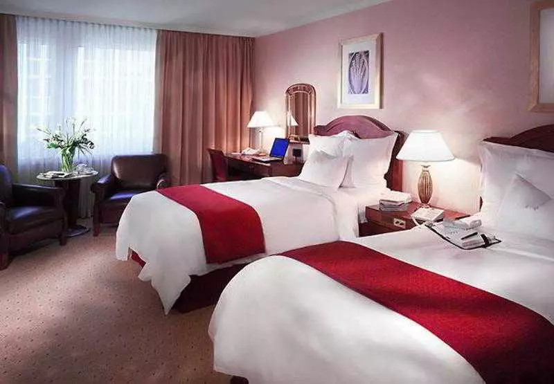 Fotos del hotel Renaissance Zurich Hotel:  17