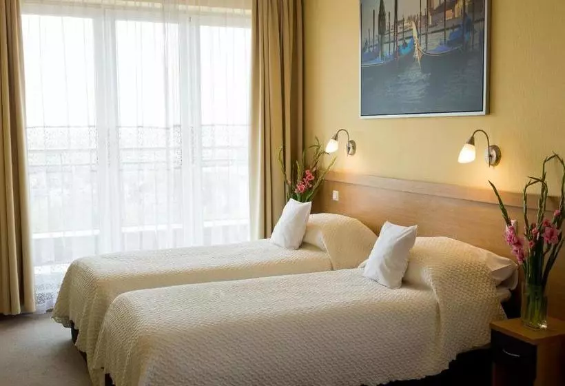 Fotos del hotel Wm Hotel System Sp. Z O.o:  10