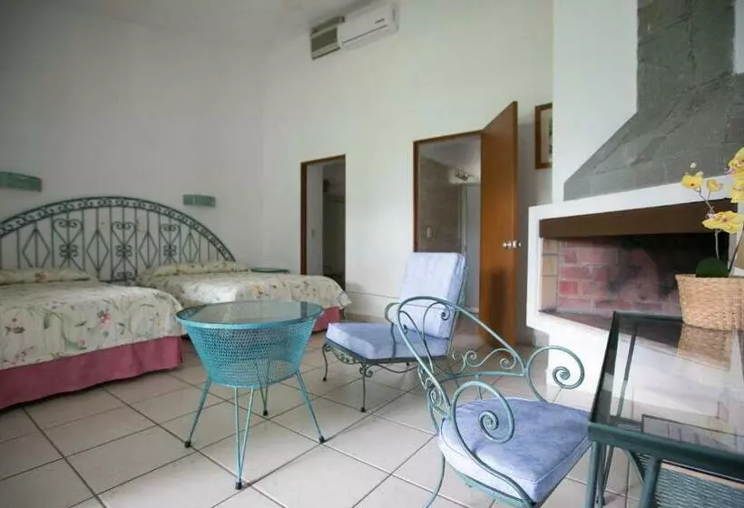 Fotos del hotel Hotel Jacarandas:  2