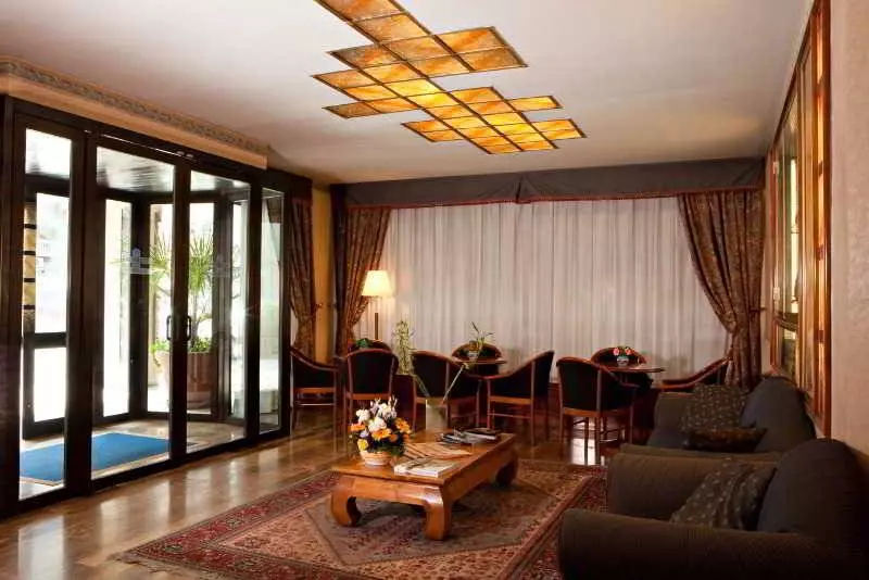 Fotos del hotel Unaway  & Residence Linea Uno Milano:  25