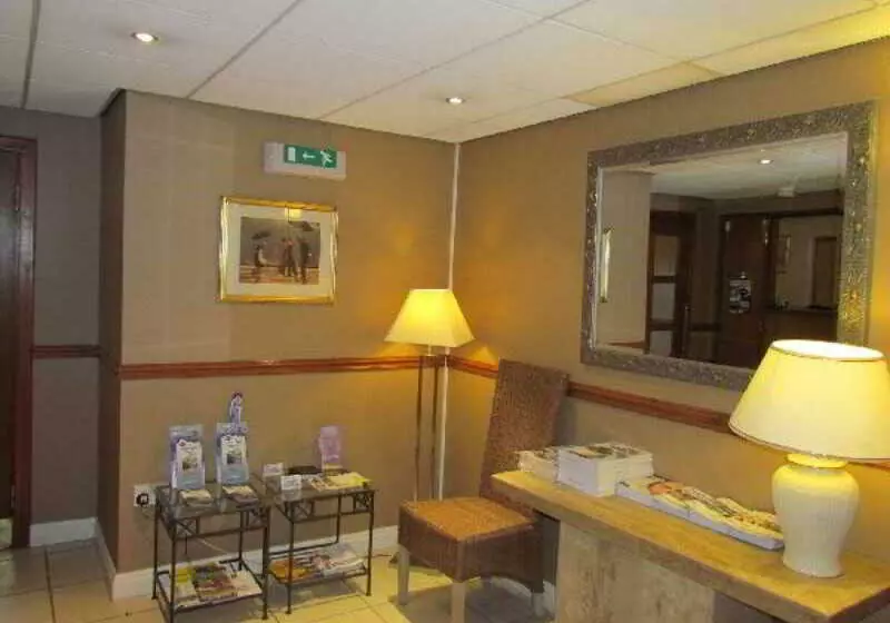 Fotos del hotel Canon Court Apartments:  5