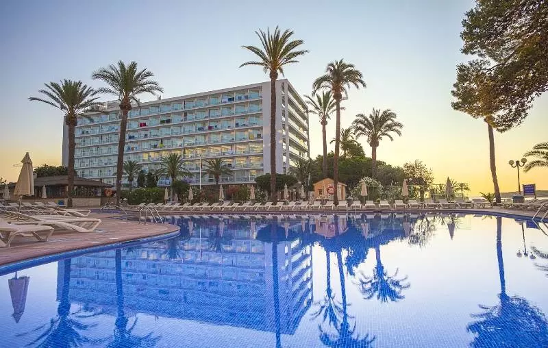 Fotos del hotel Sirenis Goleta & Spa:  2