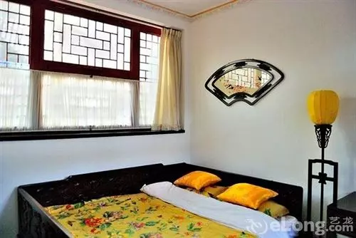 Beijing Templeside Hutong Guesthouse