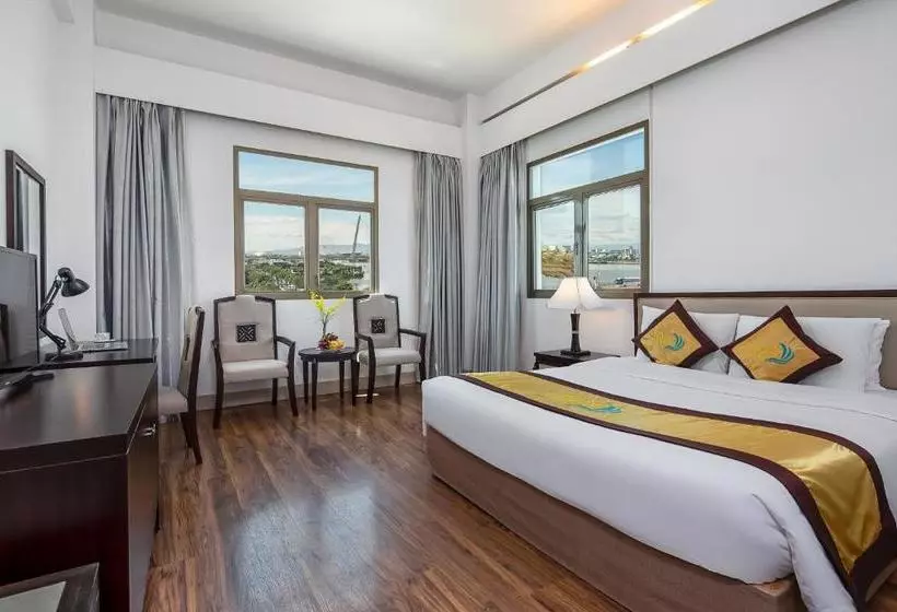 Fotos del hotel Da Nang Riverside:  14