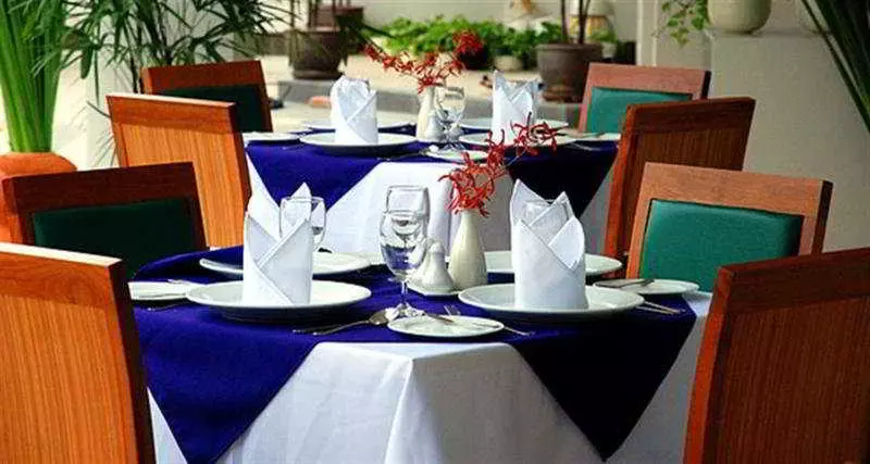 Fotos del hotel Laurel Suite Hotel:  3