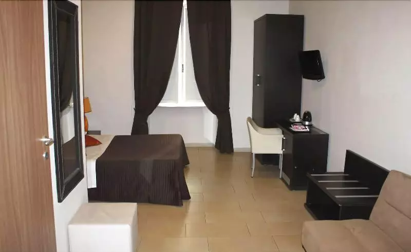 Fotos del hotel Inncentral:  13