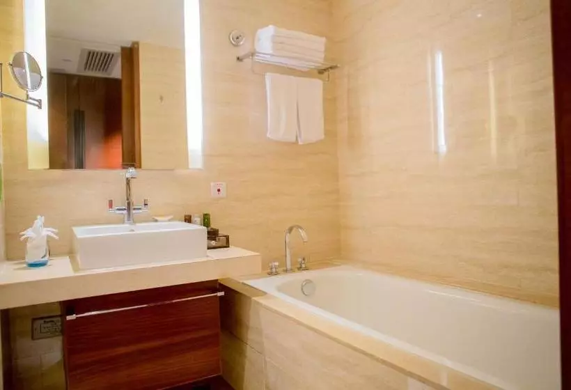 Fotos del hotel Golden Bay Resort:  4