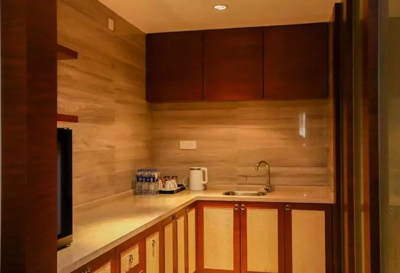 Fotos del hotel Golden Bay Resort:  3