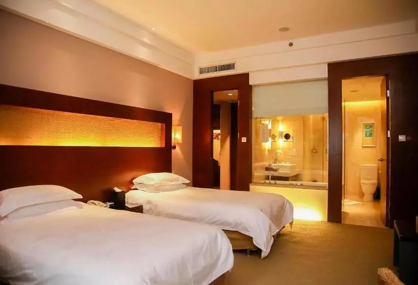 Fotos del hotel Golden Bay Resort:  9