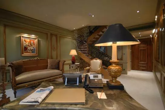 Les Ottomans  Boutique Class