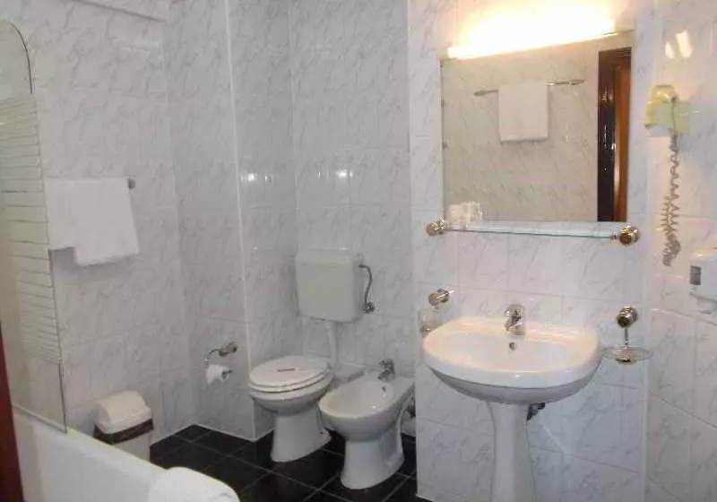 Fotos del hotel Reghina:  5