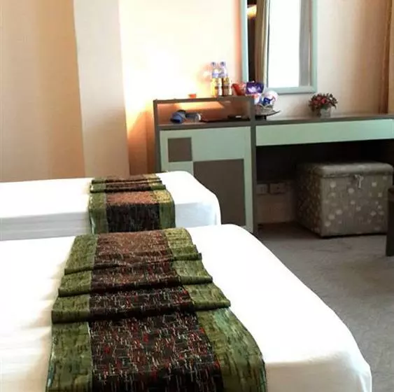 Fotos del hotel TranHotel:  13