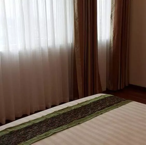 Fotos del hotel TranHotel:  16