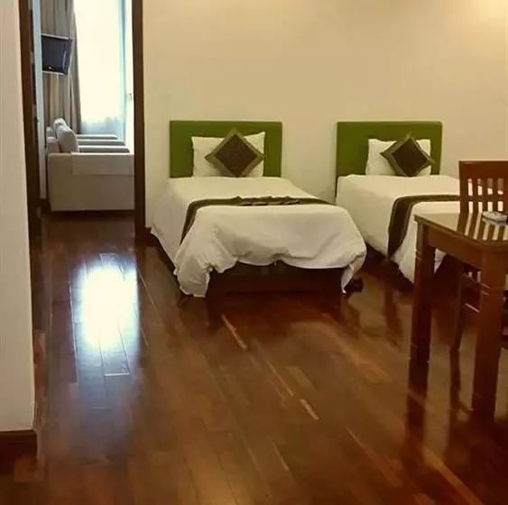 Fotos del hotel TranHotel:  21