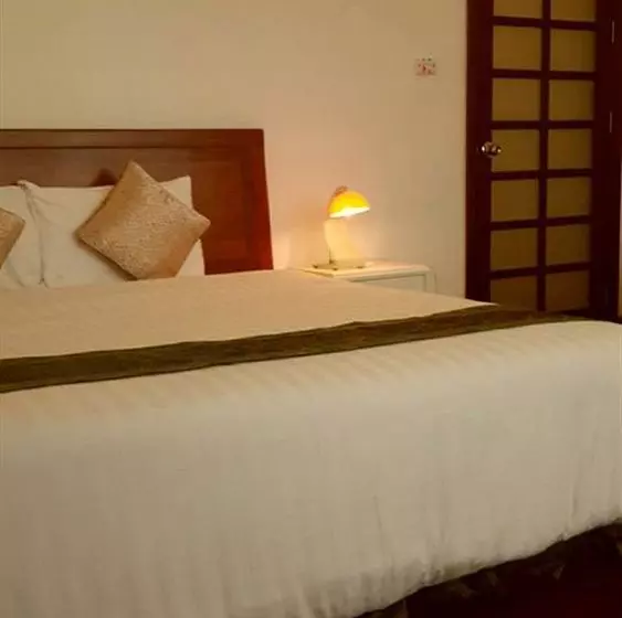 Fotos del hotel TranHotel:  12