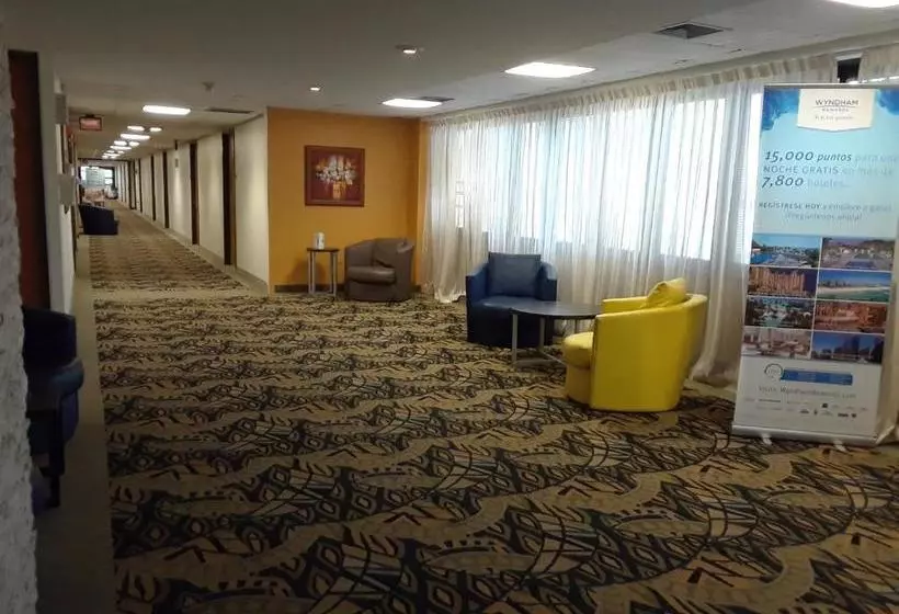 Fotos del hotel Howard Johnson By Wyndham San Juan Centro Cardiovascular:  6