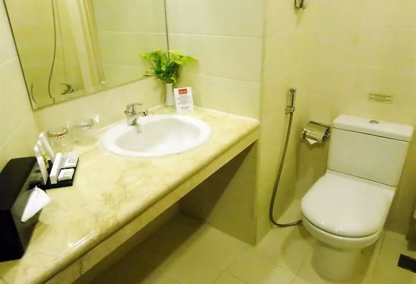 Fotos del hotel Mregency Makassar:  8