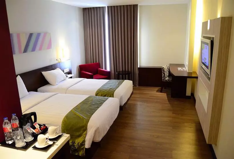 Fotos del hotel Mregency Makassar:  10