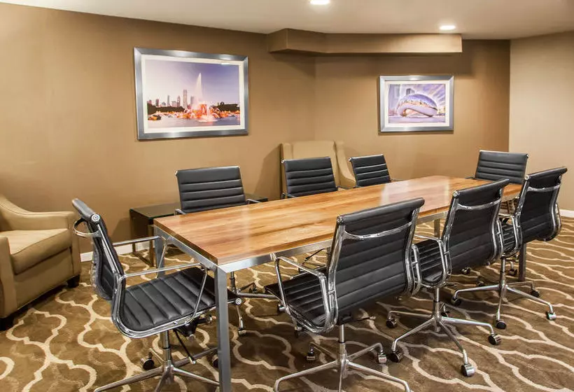 Fotos del hotel Comfort Suites Michigan Avenue - Loop:  11