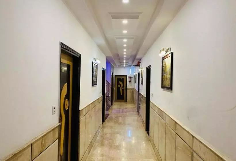 Fotos del hotel Delhi Heart:  3