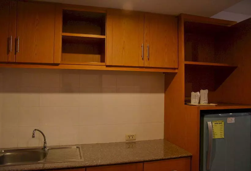 Fotos del hotel Seven Oaks Inn:  3