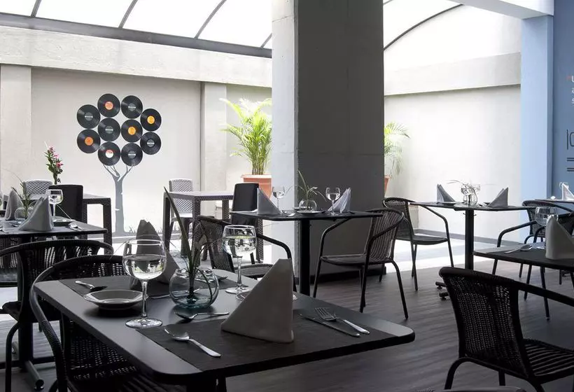 Fotos del hotel Best Western Calleja Suites:  13