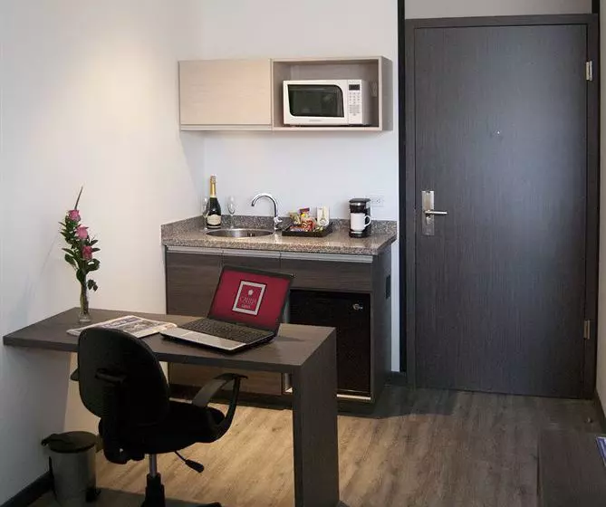 Fotos del hotel Best Western Calleja Suites:  25