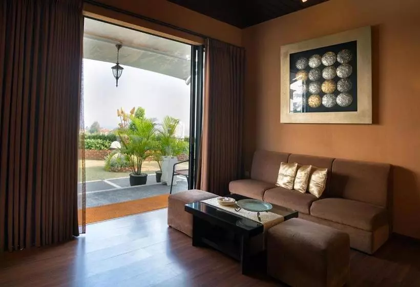 Fotos del hotel Valley Bistro Cafe And Resort:  9