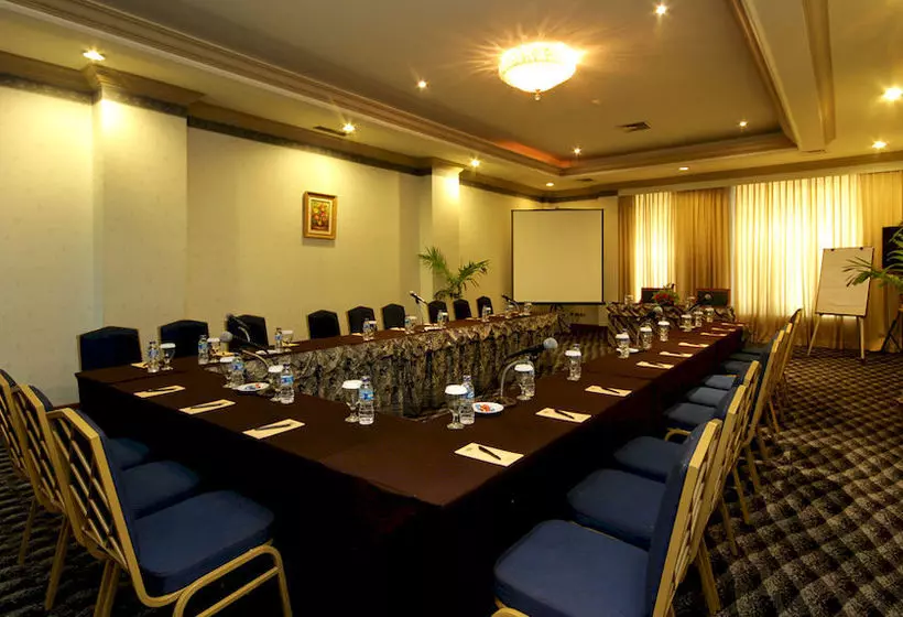 Fotos del hotel Maharadja:  4