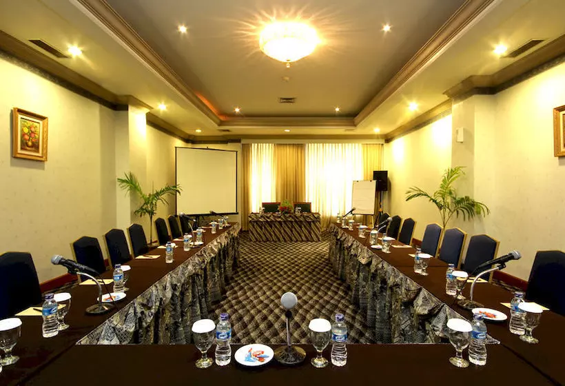 Fotos del hotel Maharadja:  8