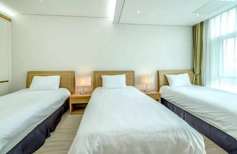 Fotos del hotel Avillos Serviced Residence:  10