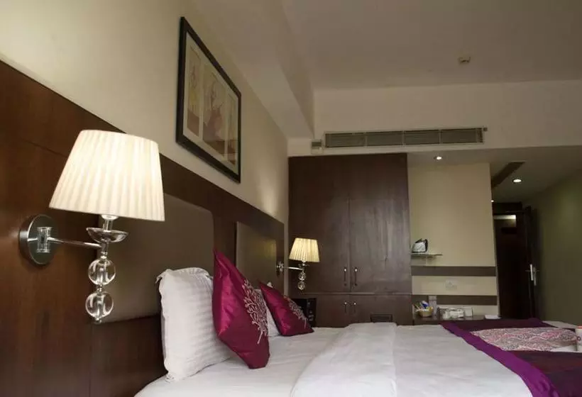 Fotos del hotel Oyo Premium Vani Vihar:  9