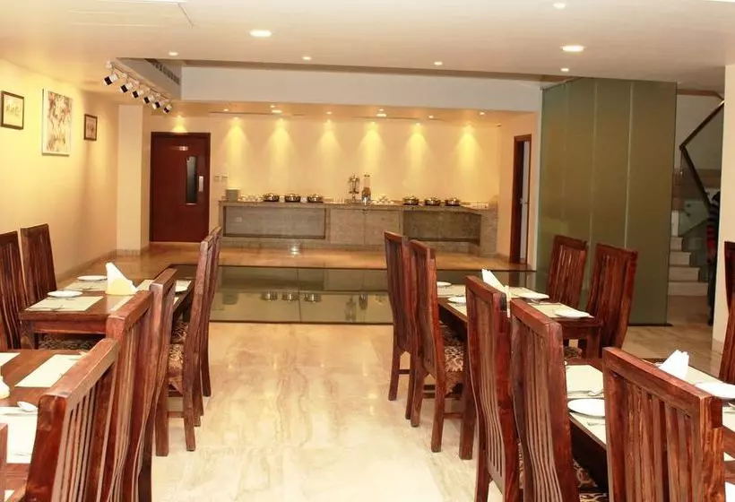 Fotos del hotel Fab Prime The Jk Cr Park:  10