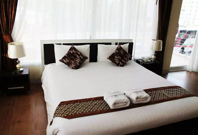 Fotos del hotel The Circle Residence:  21