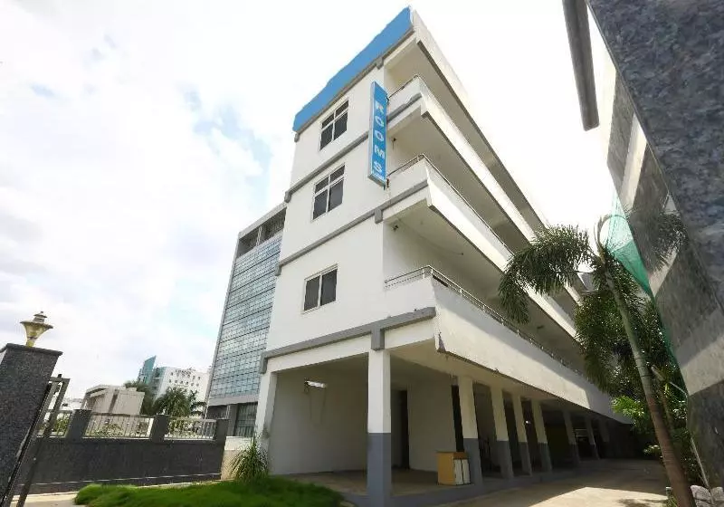 Fotos del hotel NKS Leo Inn:  6